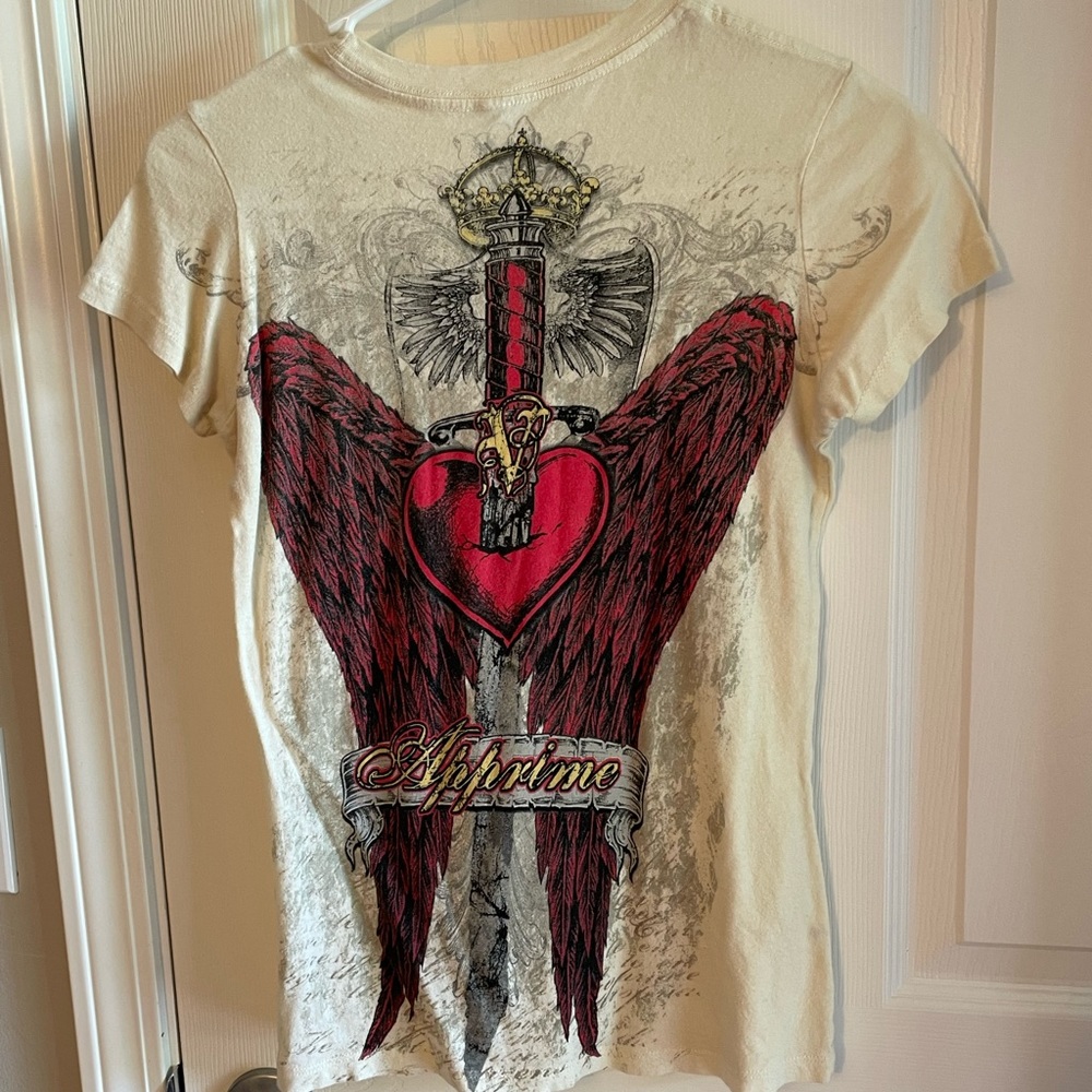 Women’s shirt